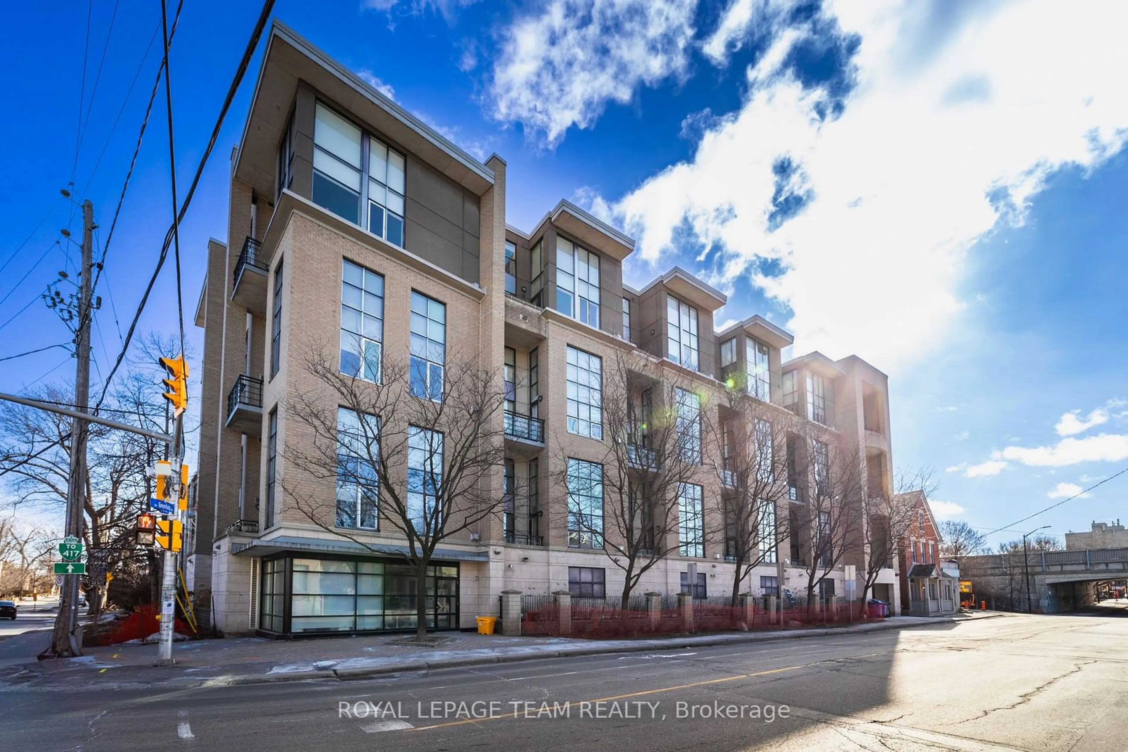 A pic from exterior of the house or condo, the front or back of building for 29 Main St #301, Glebe - Ottawa East and Area Ontario K1S 1B1