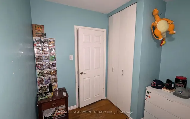 Additional property image - 253 West 33rd St