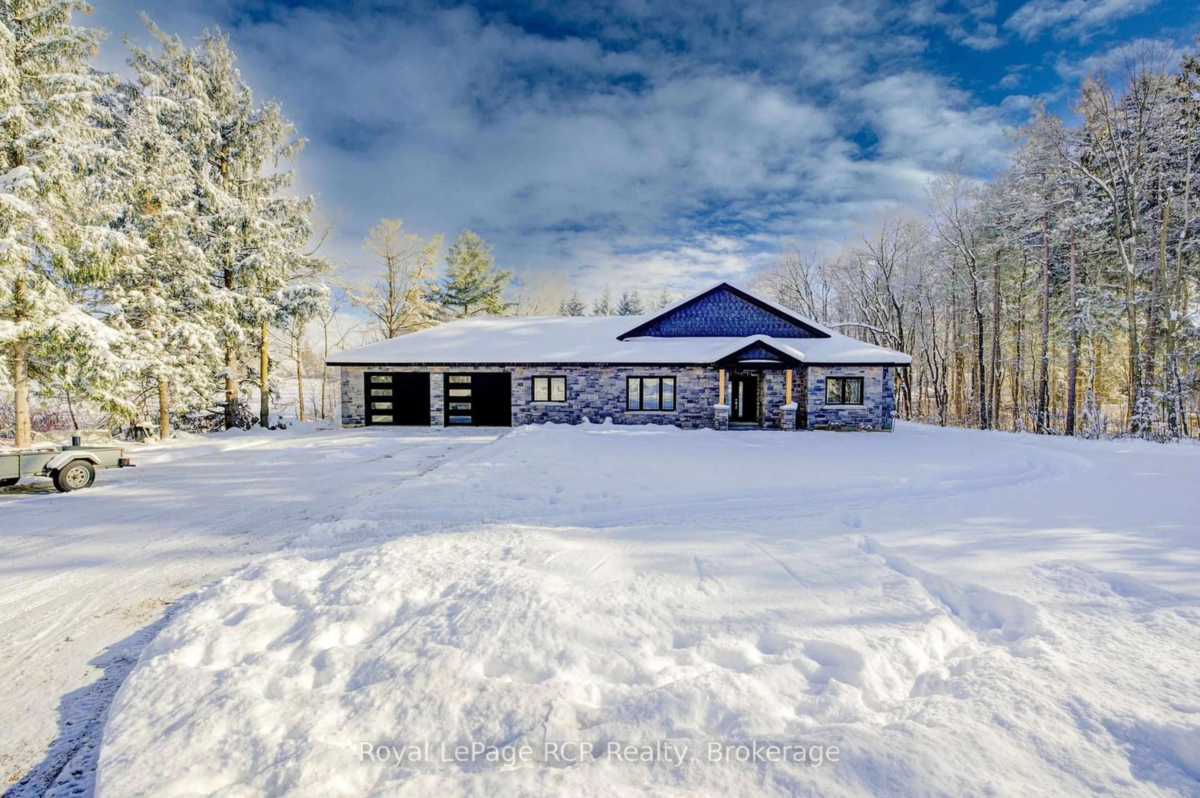 A pic from exterior of the house or condo, cottage for 348 Augusta St, West Grey Ontario N0G 1C0