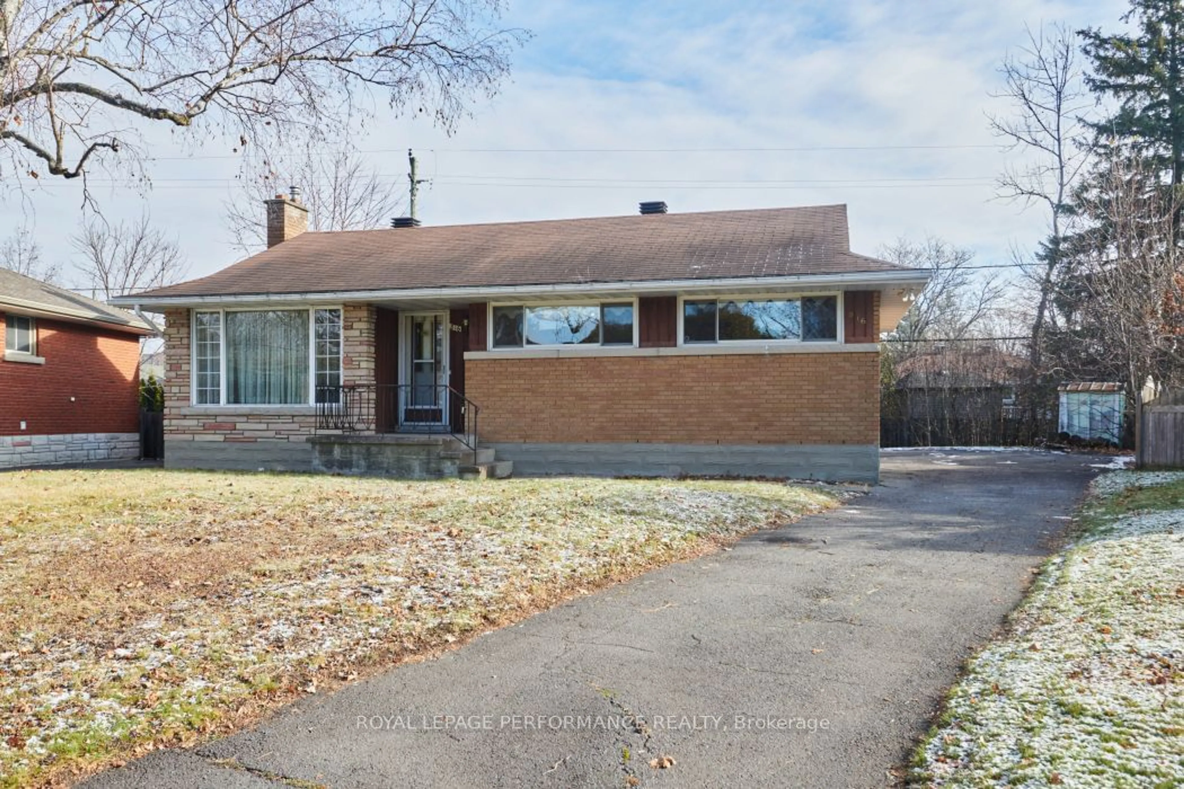 Frontside or backside of a home, the street view for 816 Dickens Ave, Elmvale Acres and Area Ontario K1G 2X8