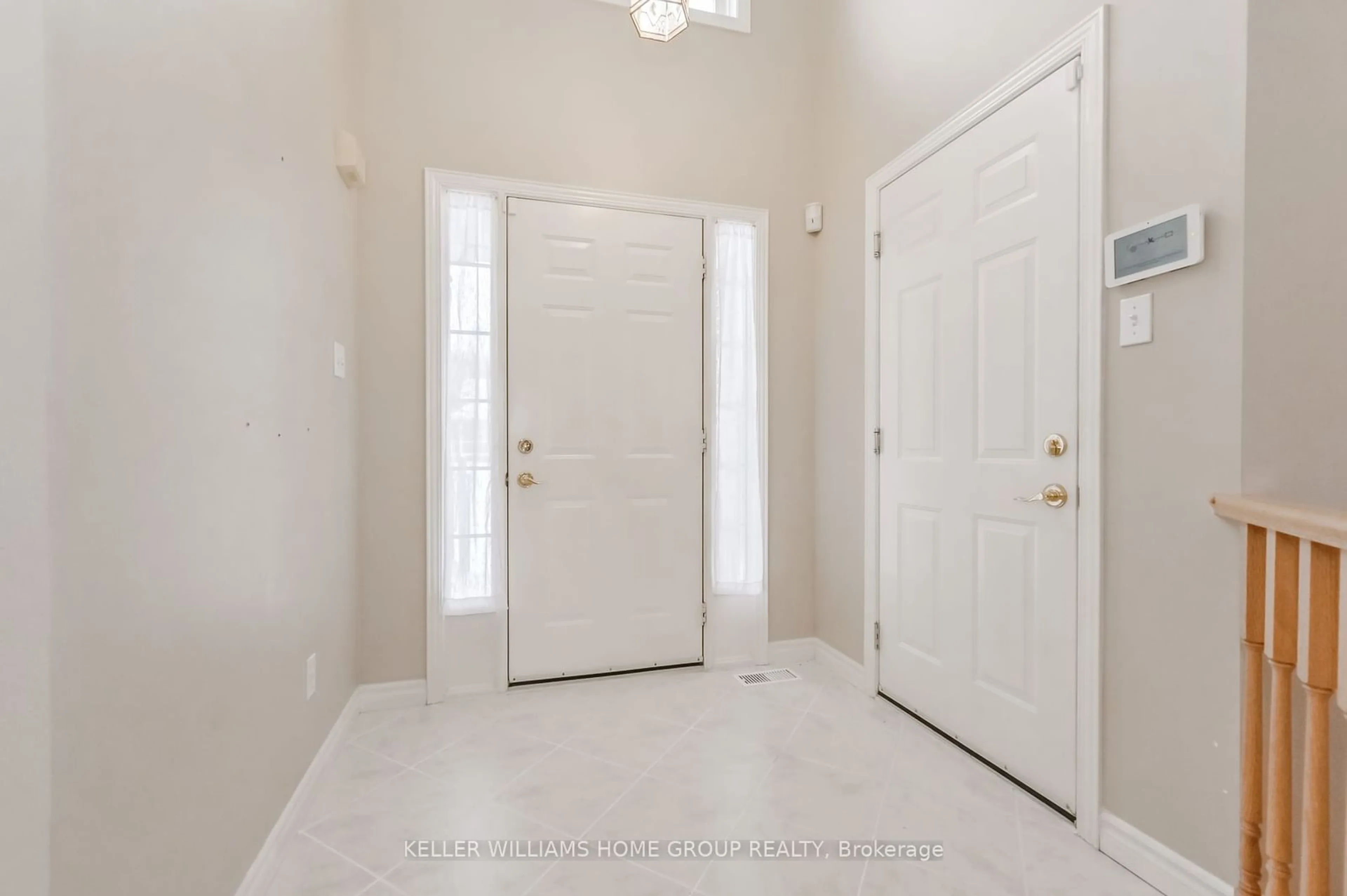 Indoor entryway, not visible floor for 14 Dickinson Crt, Centre Wellington Ontario N0B 1S0