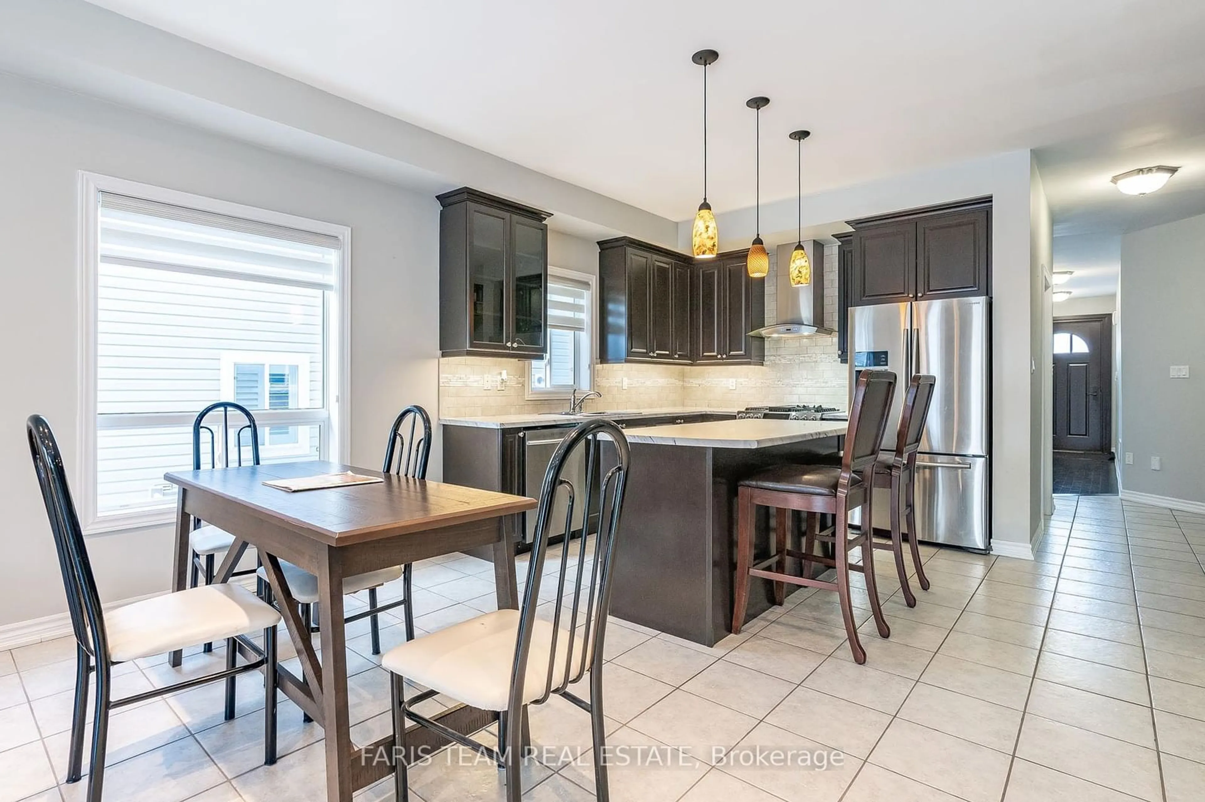 Open concept kitchen, ceramic/tile floor for 746 Halbert Dr, Shelburne Ontario L9V 3S3