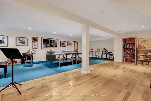 Additional property image - 7 Huntley Cres