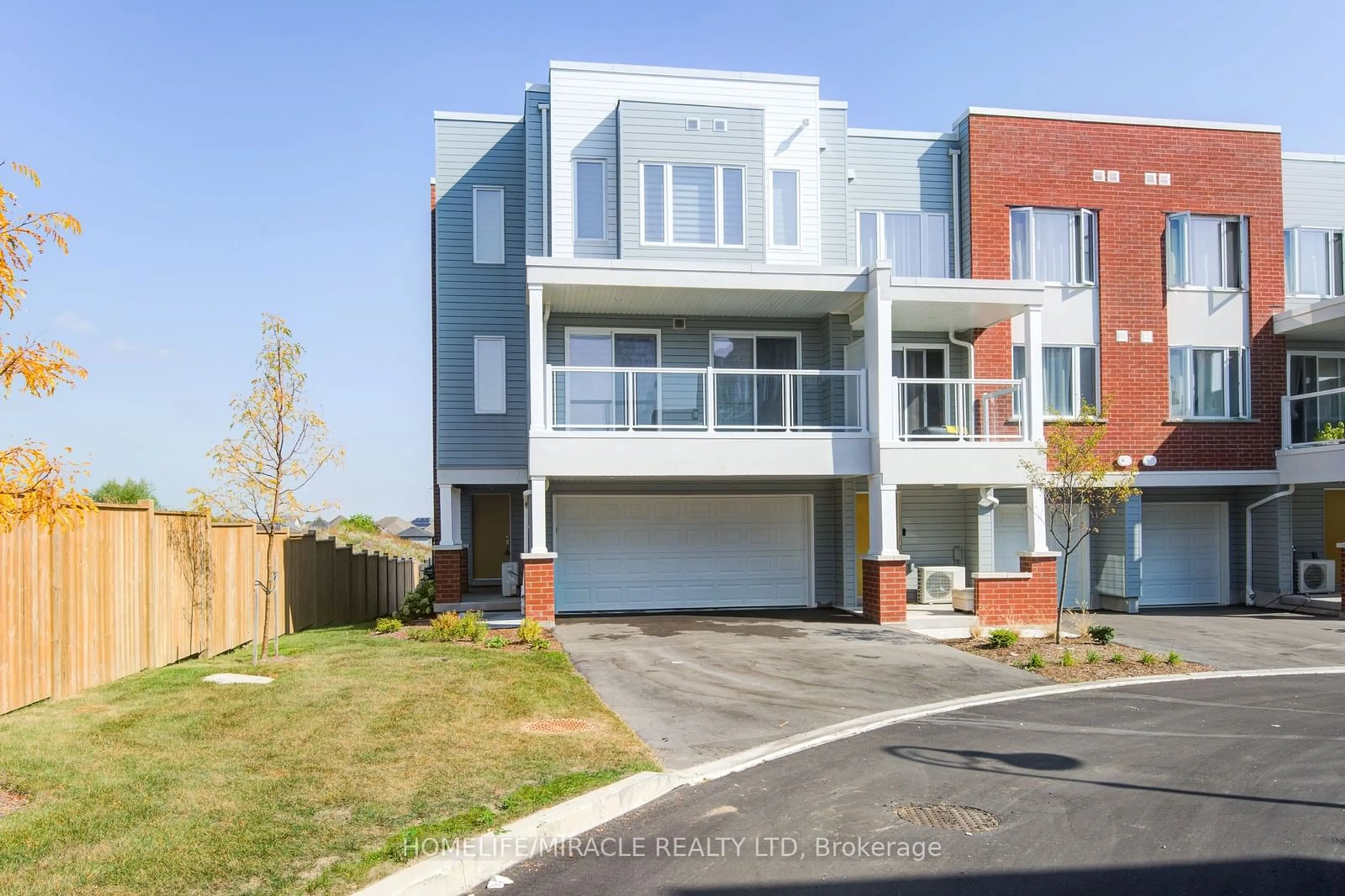 A pic from exterior of the house or condo, the street view for 70 Progress Ave, Kitchener Ontario N2R 0R7