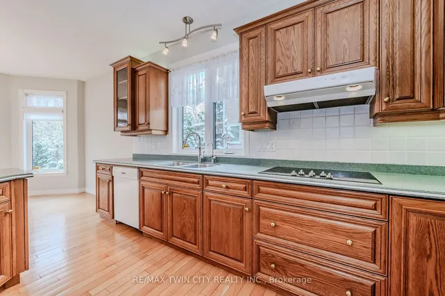 Additional property image - 63 Templeton Dr