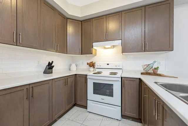 Additional property image - 84 Bobolink Rd