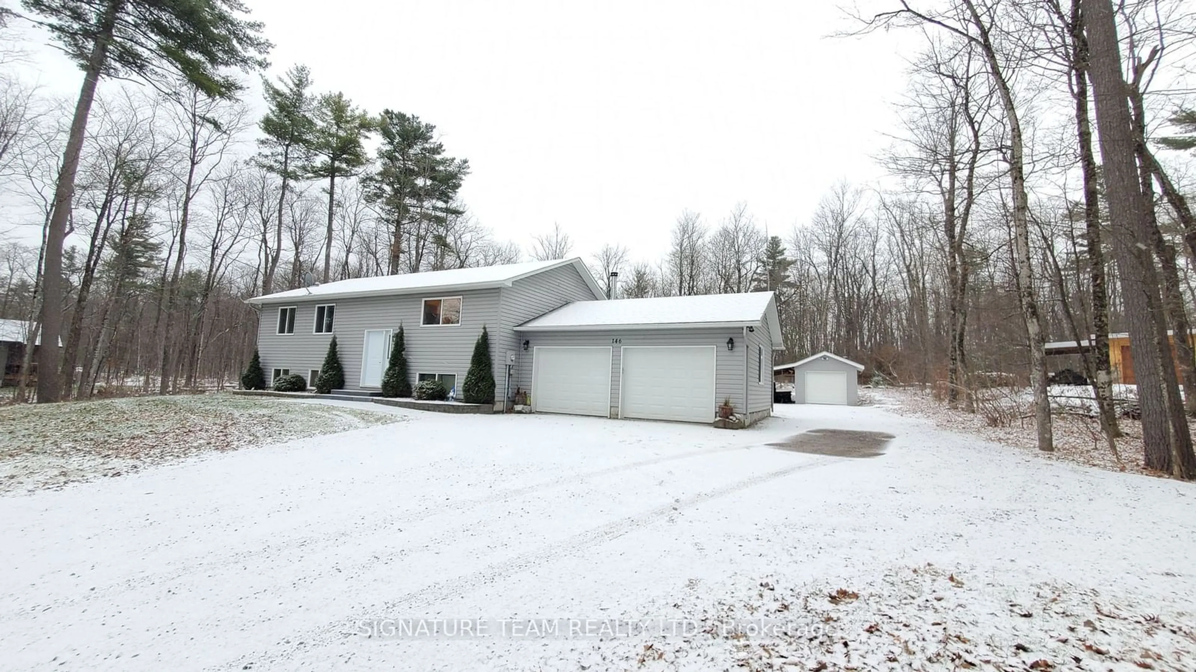 Frontside or backside of a home, cottage for 146 Deerfield Dr, McNab/Braeside Ontario K0A 3L0