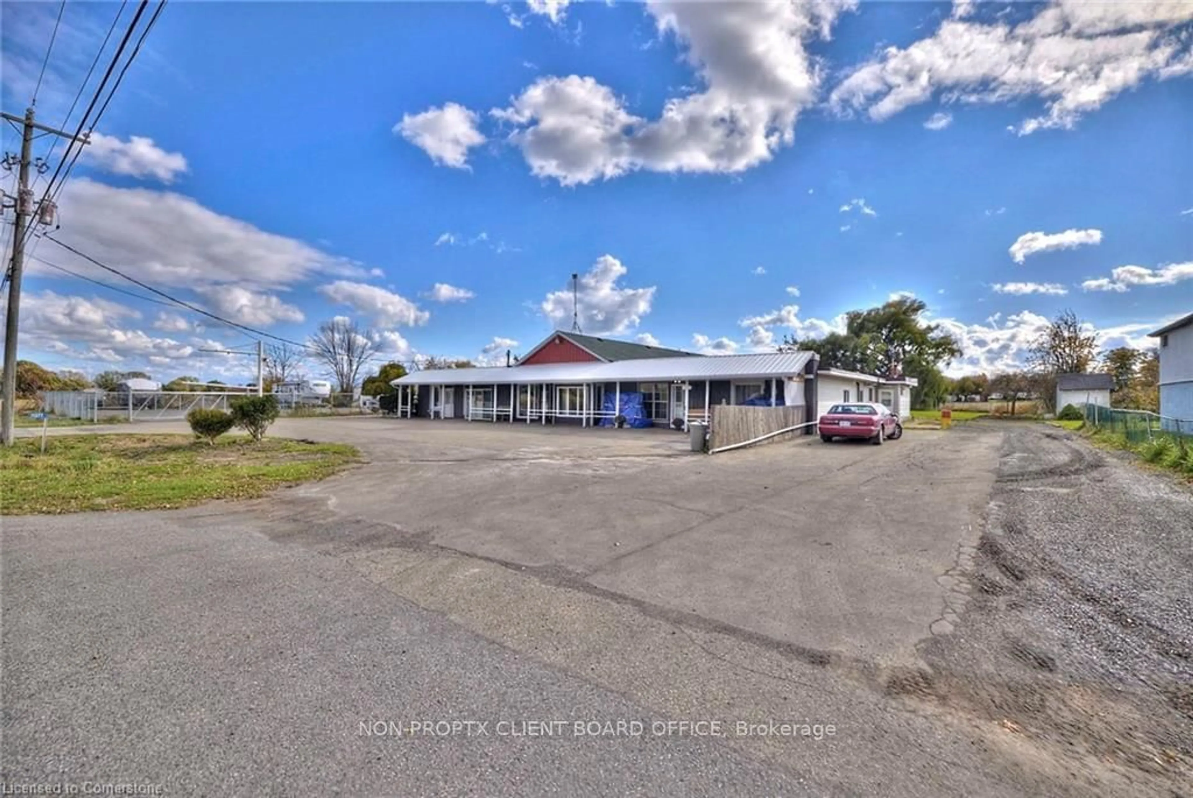 A pic from exterior of the house or condo, the street view for 11377 Highway 3, Wainfleet Ontario L3K 5V4