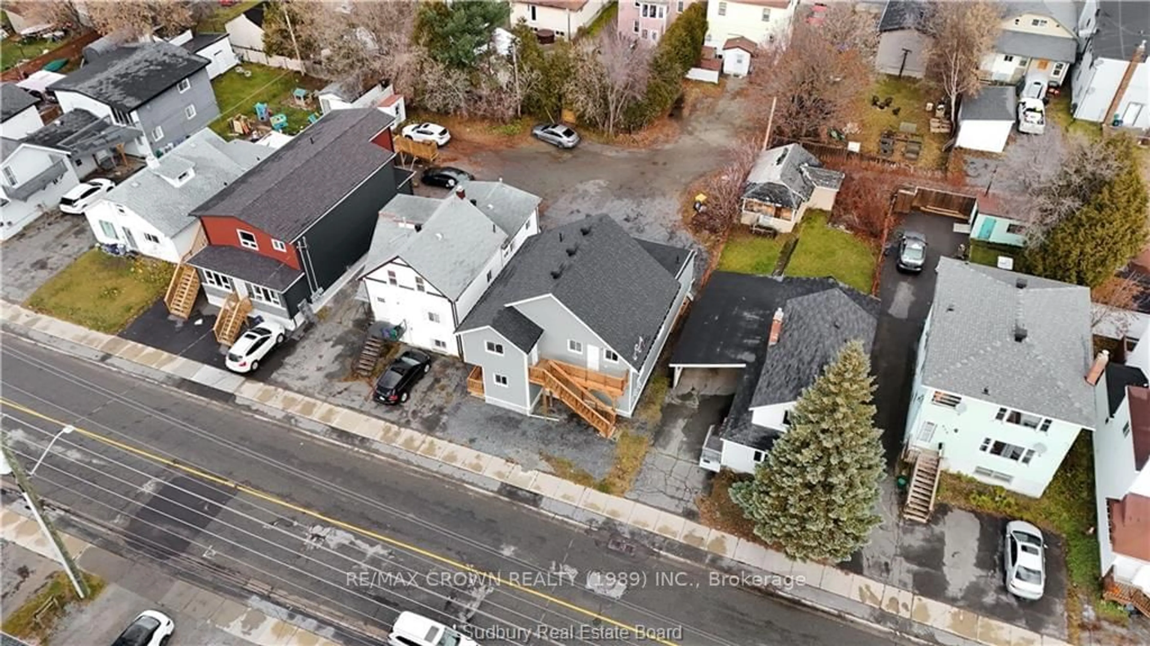 A pic from exterior of the house or condo, the street view for 408 King St, Greater Sudbury Ontario P3B 2L1