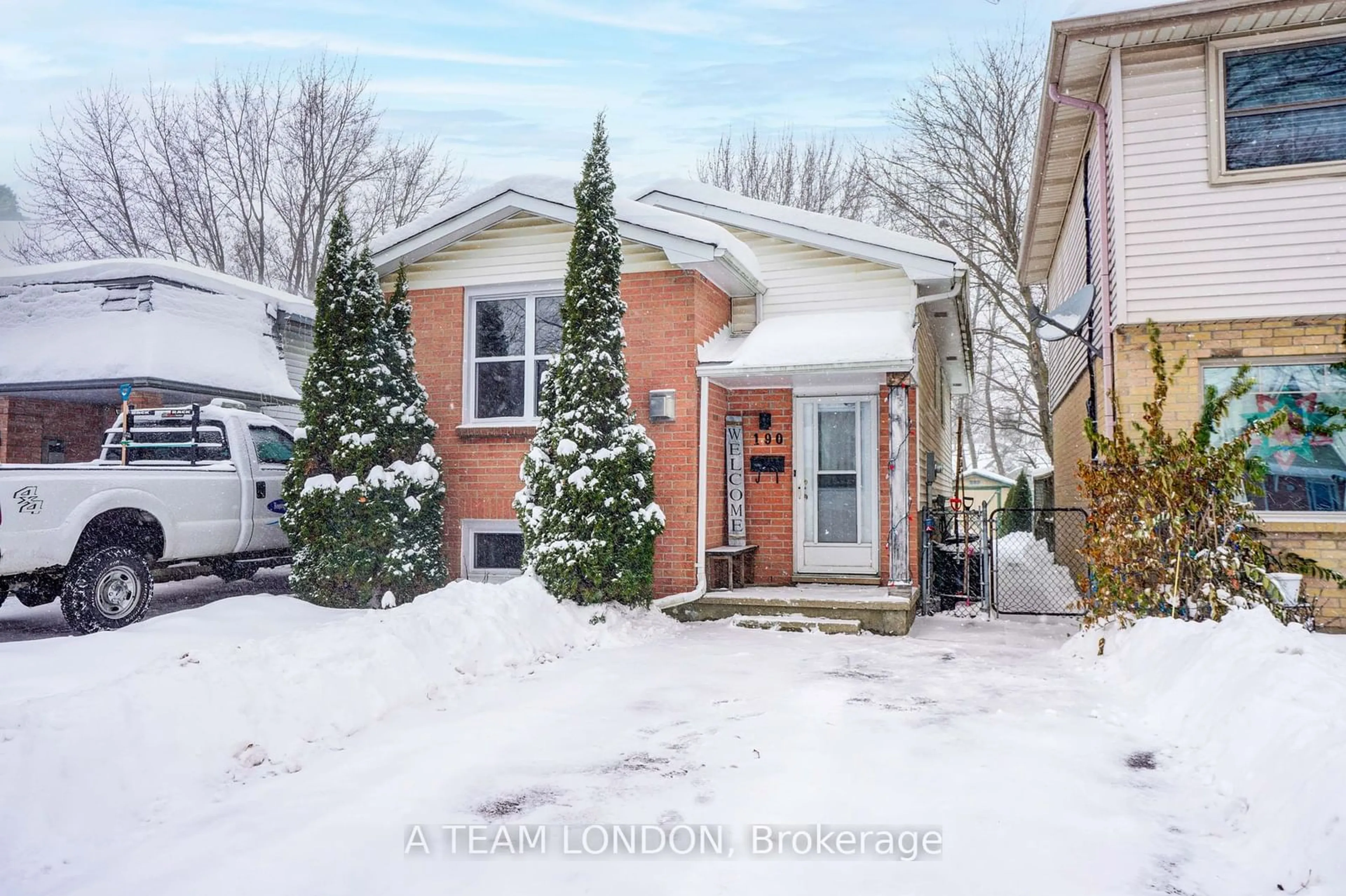 A pic from exterior of the house or condo, the street view for 190 Olympic Cres, London Ontario N6G 3P7