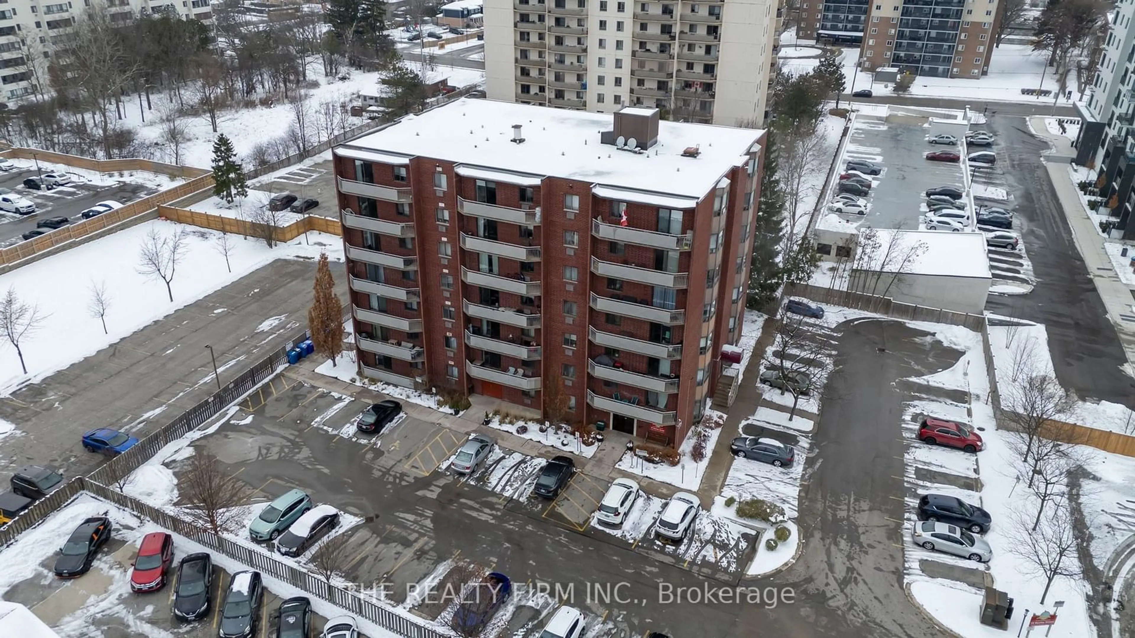 A pic from exterior of the house or condo, the street view for 75 Huxley St #105, London Ontario N6J 4W7