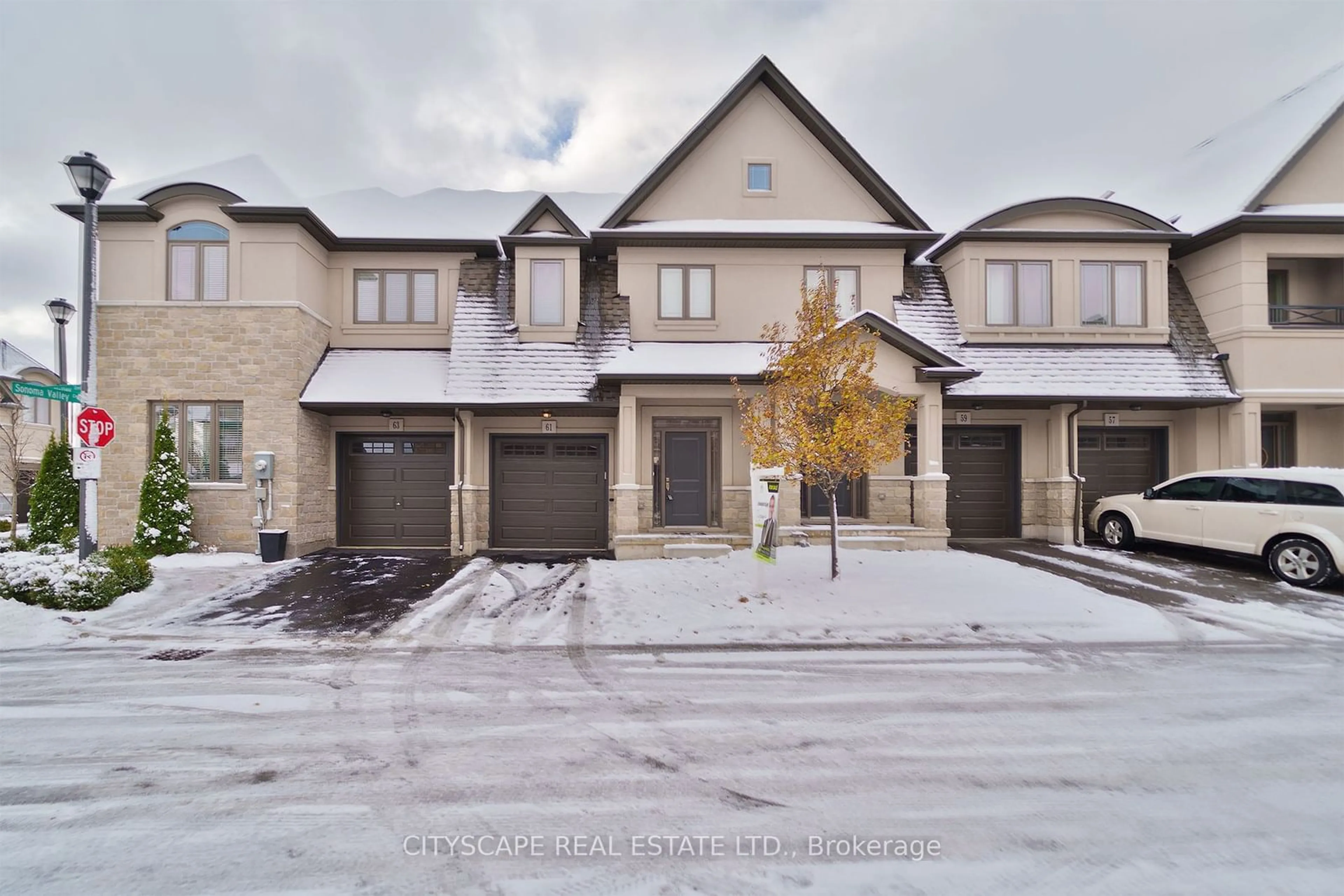 A pic from exterior of the house or condo, the street view for 61 Sonoma Valley Cres, Hamilton Ontario L9B 0J3