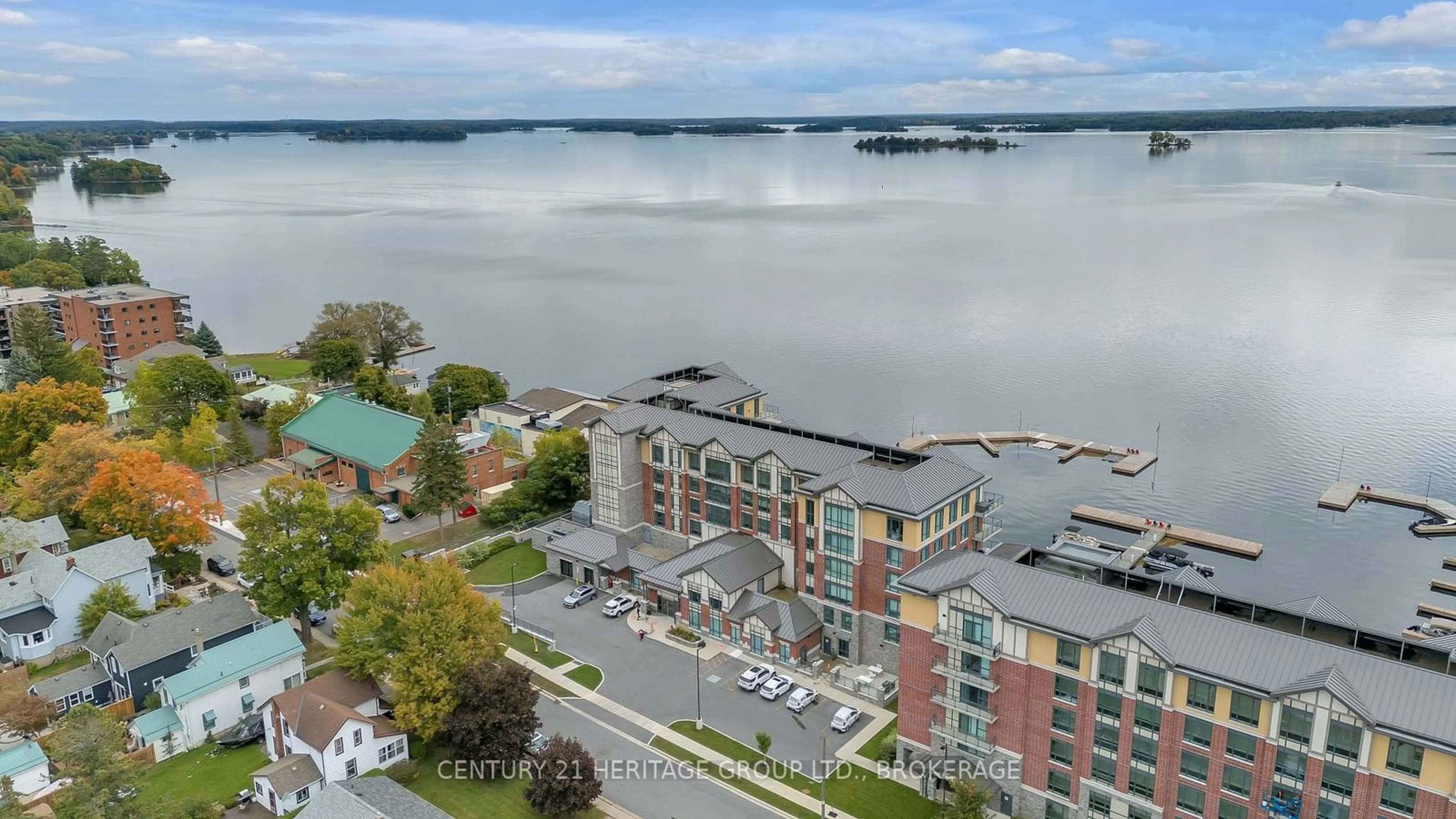 A pic from exterior of the house or condo, the view of lake or river for 129 South St #607, Gananoque Ontario K7G 1A1