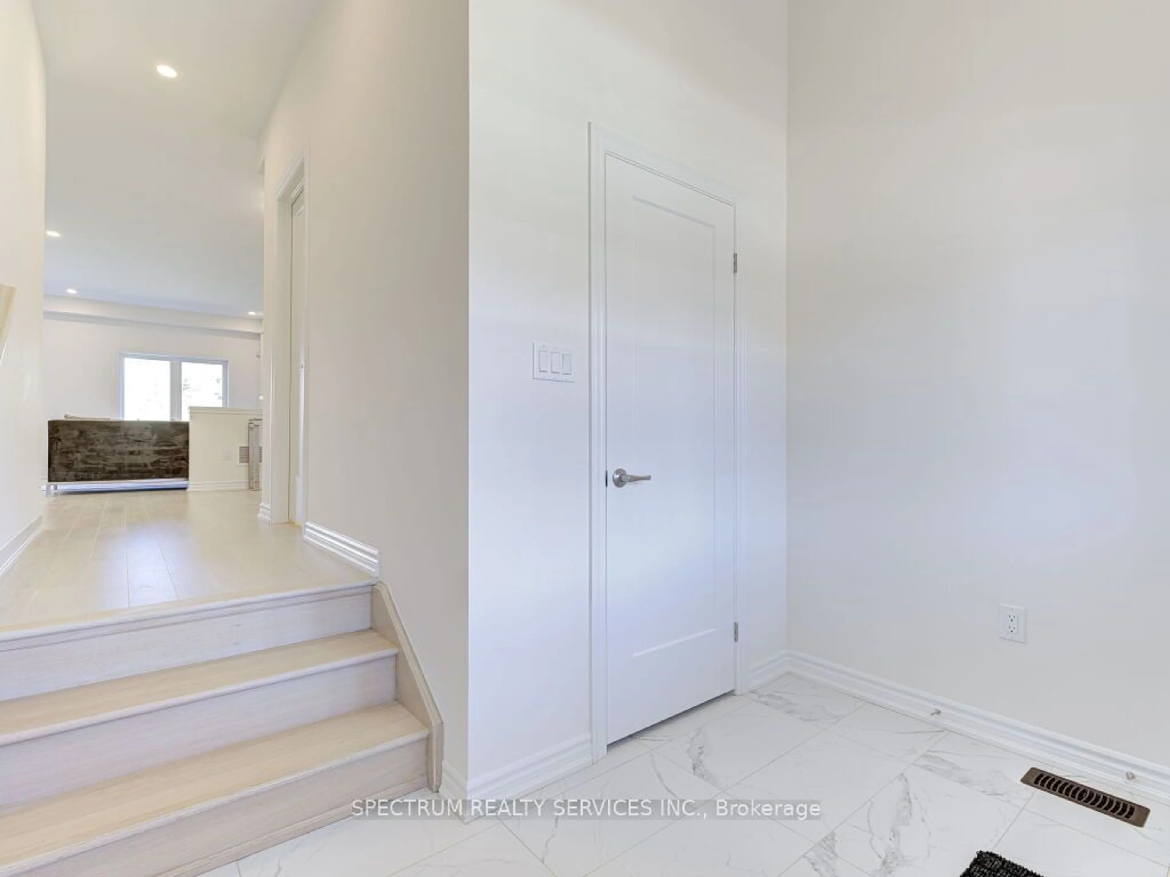 Indoor entryway, not visible floor for 39 Macklin St, Brantford Ontario N3V 0A9