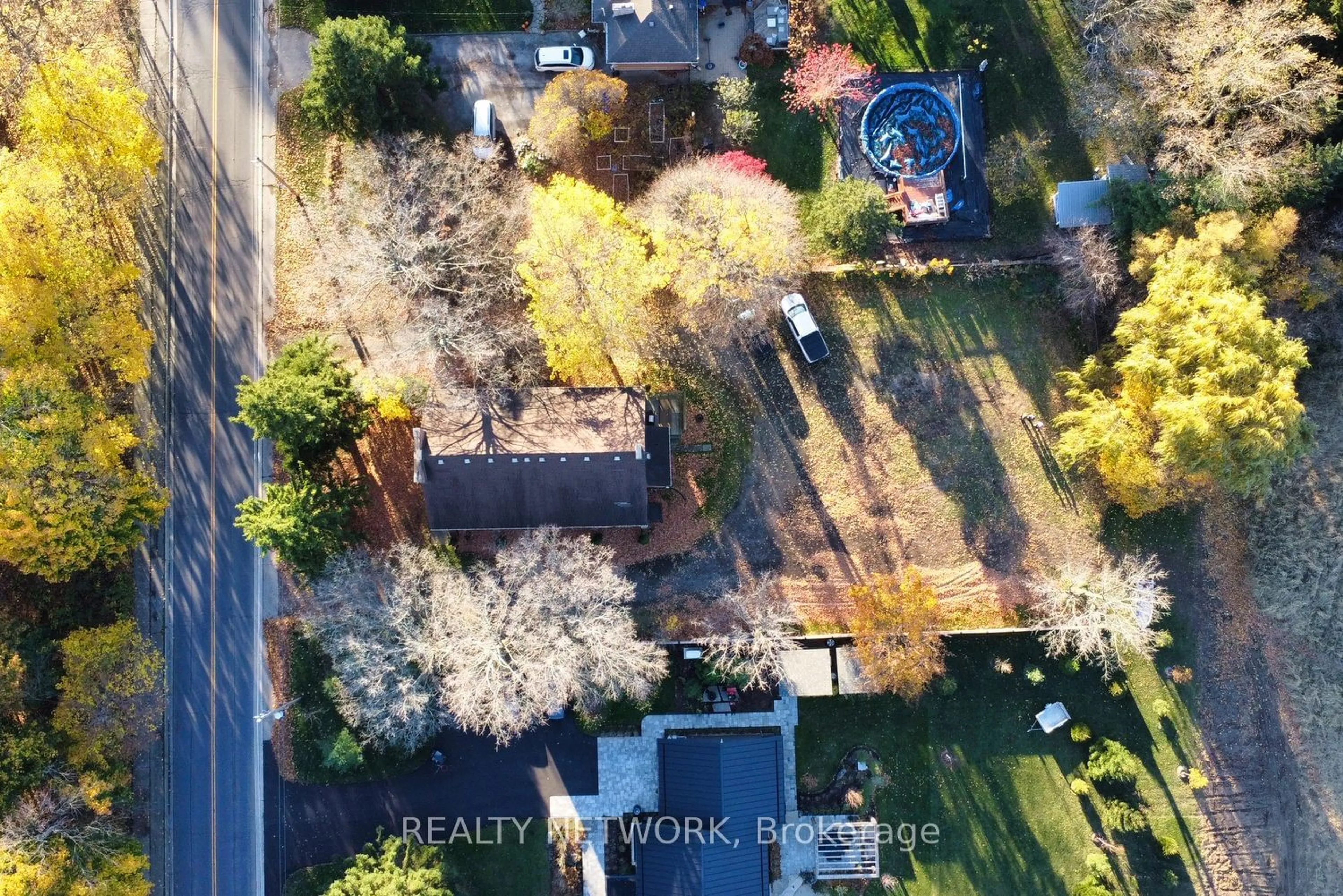 Frontside or backside of a home, the street view for 200 Highway 8, Hamilton Ontario L9H 5E1