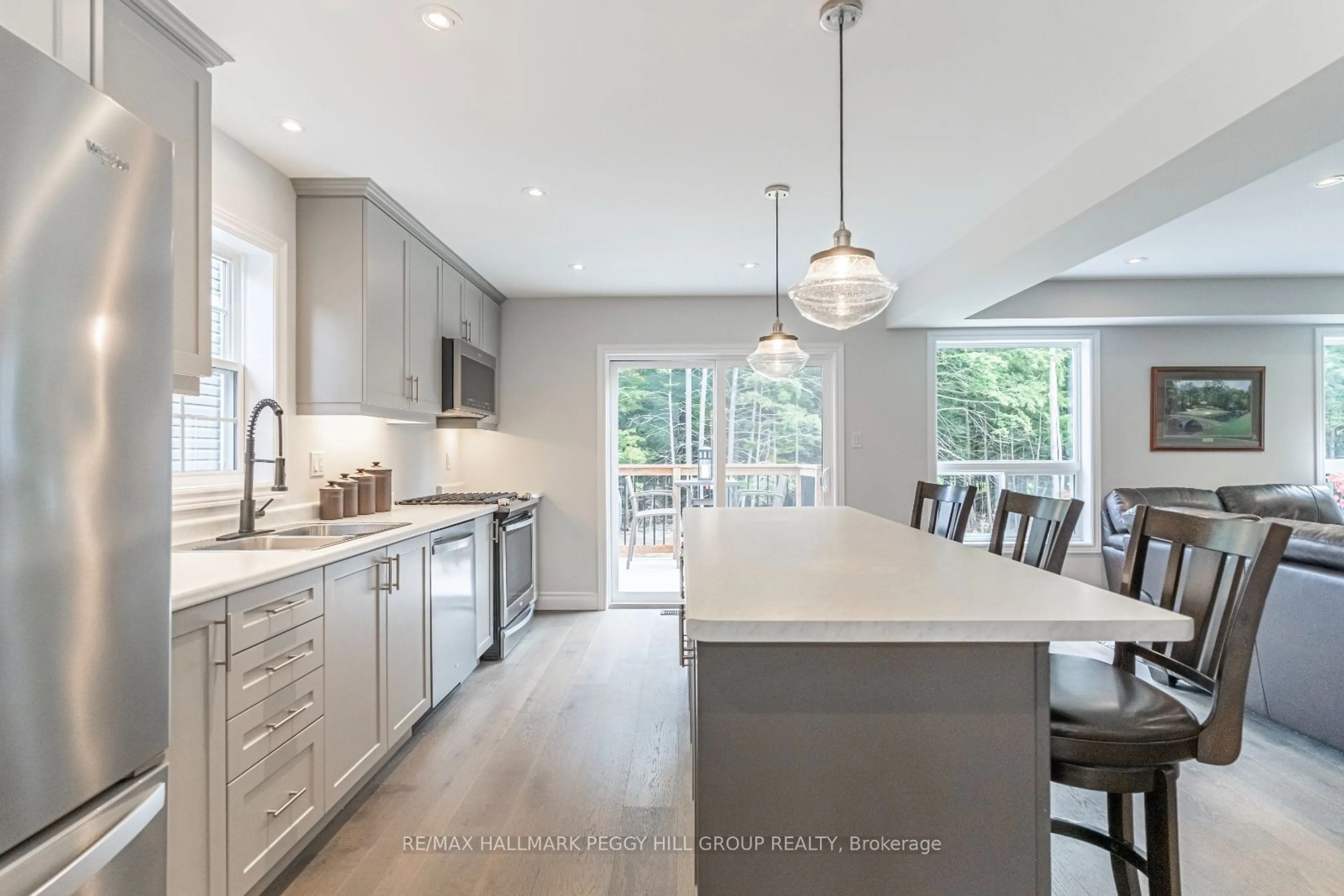 Open concept kitchen, unknown for 61 Quinn Forest Dr, Bracebridge Ontario P1L 0C8