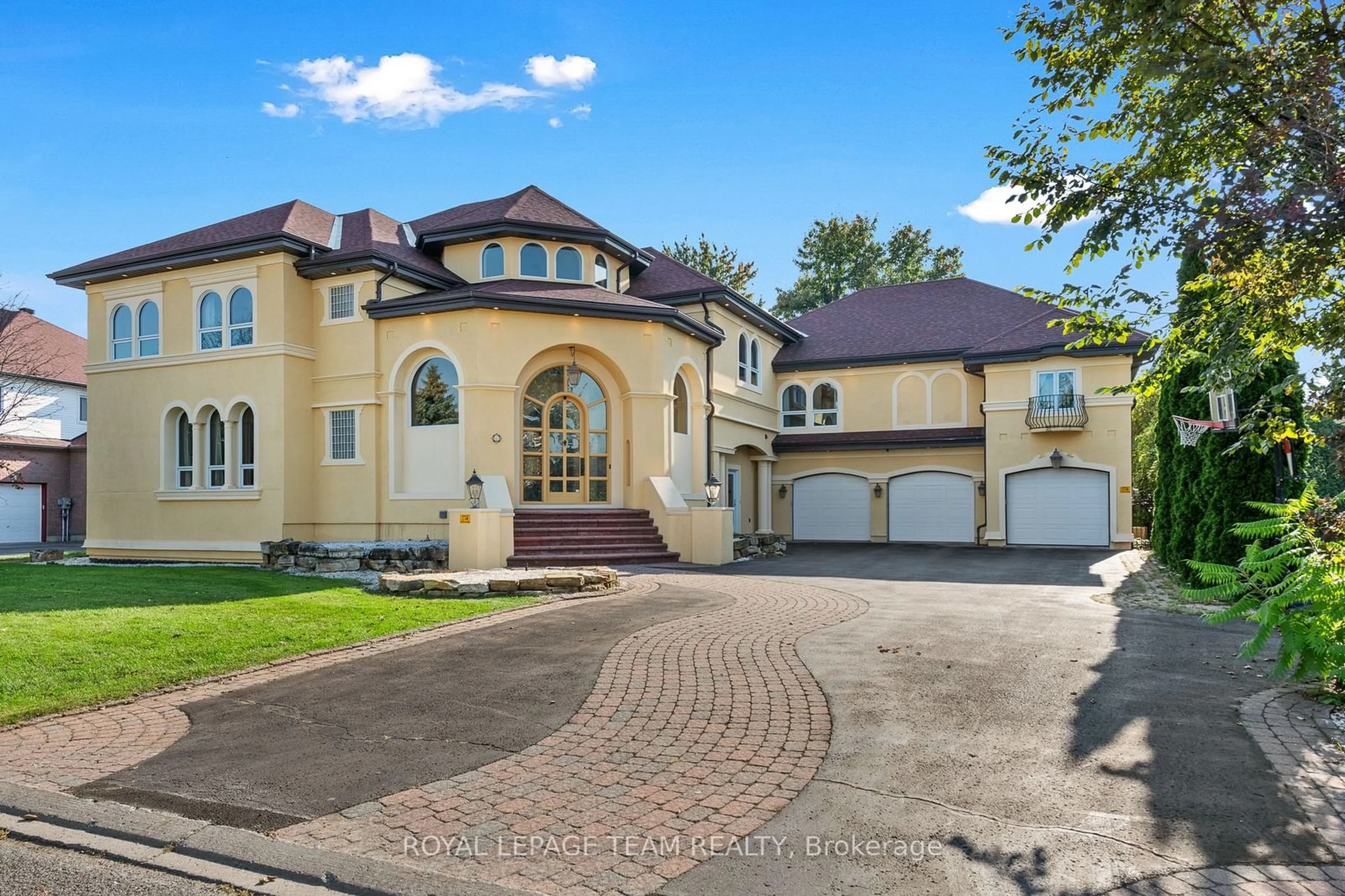 Frontside or backside of a home, cottage for 6 Cypress Gdns, Stittsville - Munster - Richmond Ontario K2S 1W5