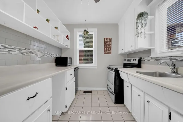 Additional property image - 124 EAST 43RD St