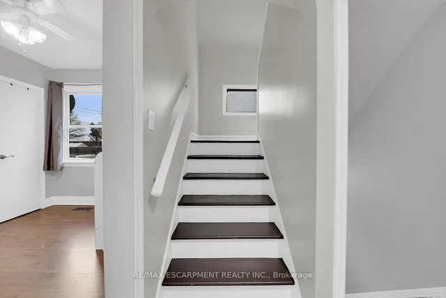 Additional property image - 124 EAST 43RD St