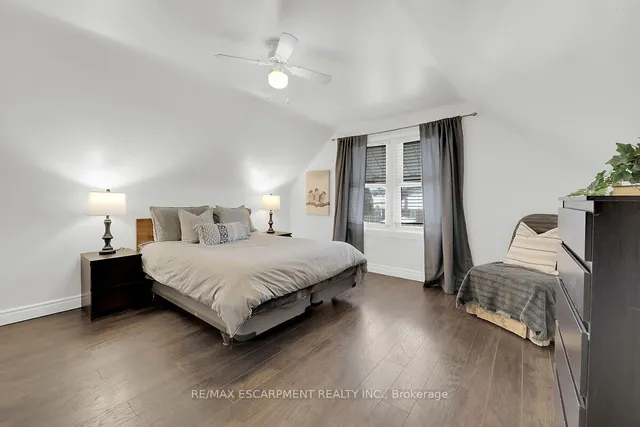 Additional property image - 124 EAST 43RD St