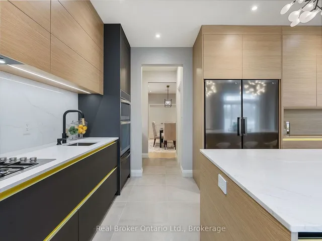 Additional property image - 395 Klein Circ