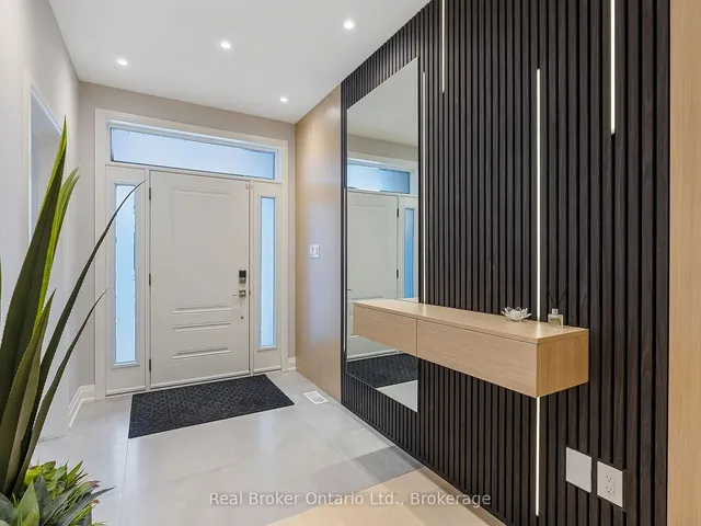Additional property image - 395 Klein Circ