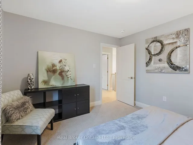 Additional property image - 395 Klein Circ