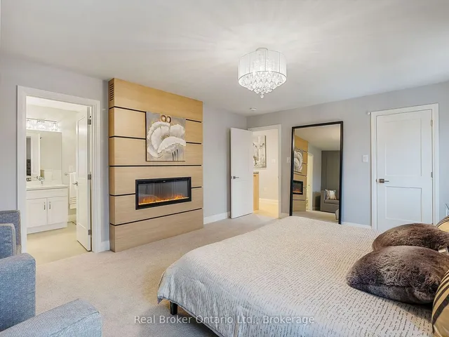 Additional property image - 395 Klein Circ