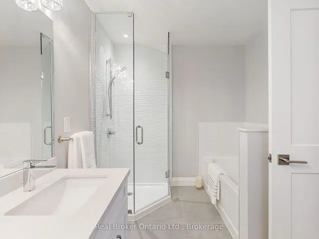 Additional property image - 395 Klein Circ