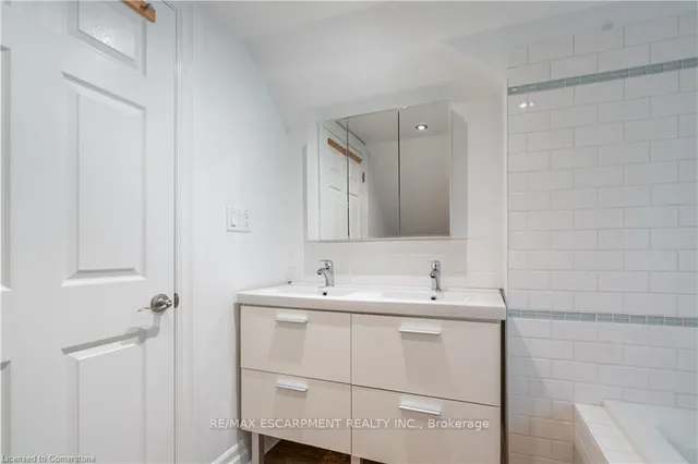 Additional property image - 56 Newton Ave