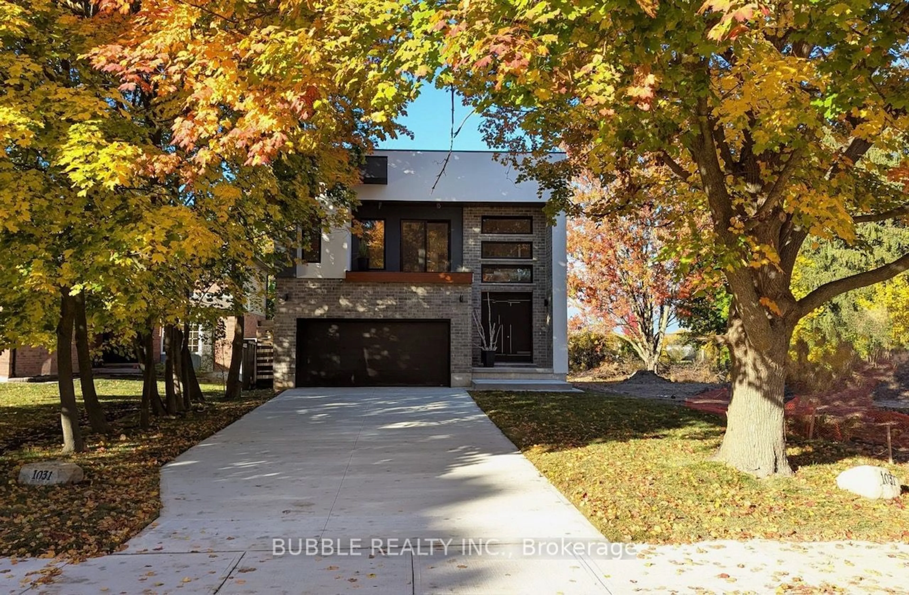 Home with brick exterior material for 1031 Dearness Dr, London Ontario N6E 1N8