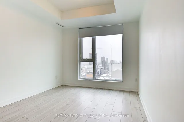 Additional property image - 55 Duke St Unit 1701