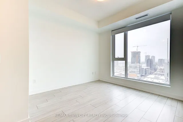 Additional property image - 55 Duke St Unit 1701