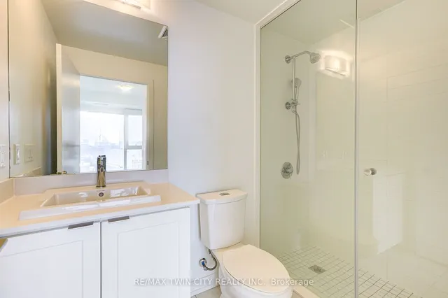 Additional property image - 55 Duke St Unit 1701