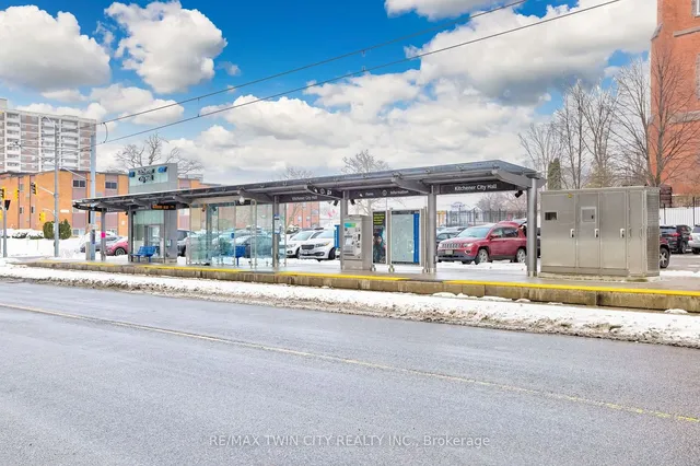 Additional property image - 55 Duke St Unit 1701