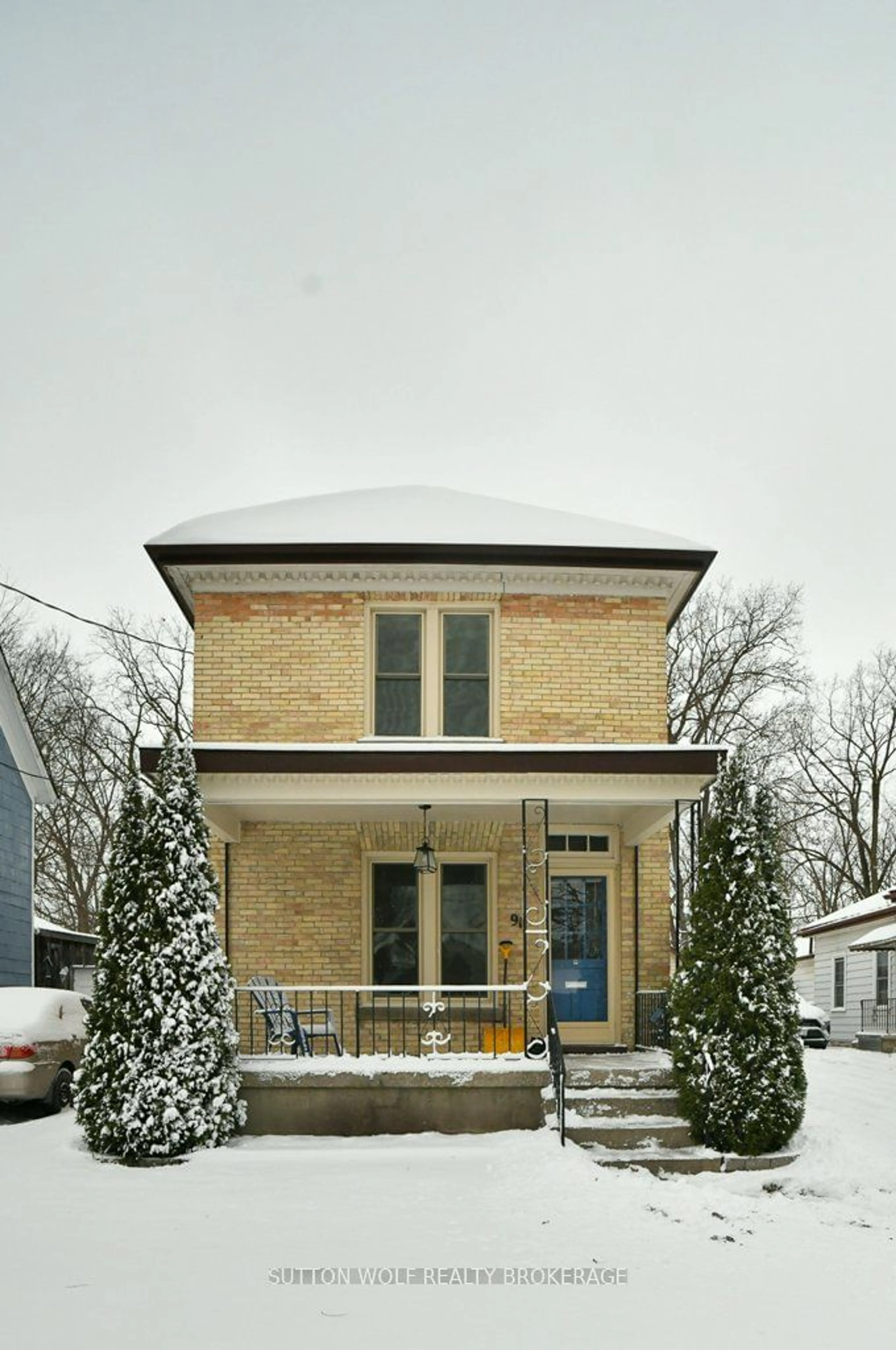 A pic from exterior of the house or condo, the front or back of building for 91 North St, Strathroy-Caradoc Ontario N7G 1Z4