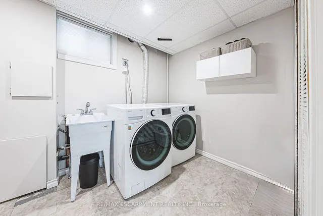 Additional property image - 14 Gatestone Dr