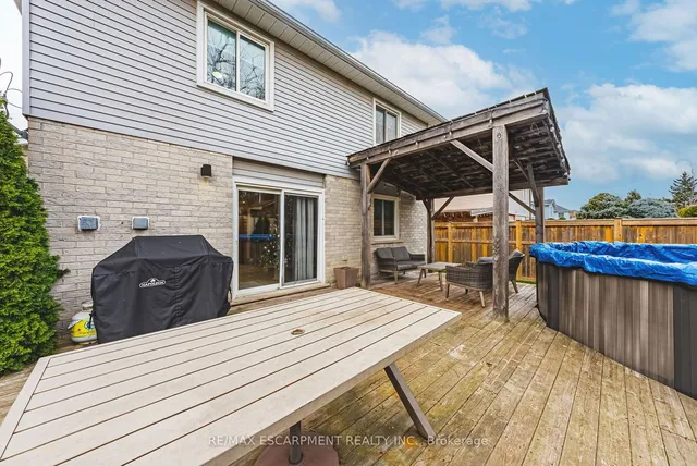 Additional property image - 14 Gatestone Dr