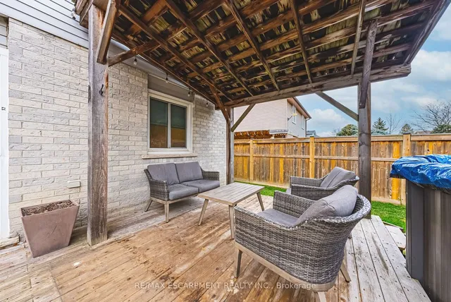 Additional property image - 14 Gatestone Dr