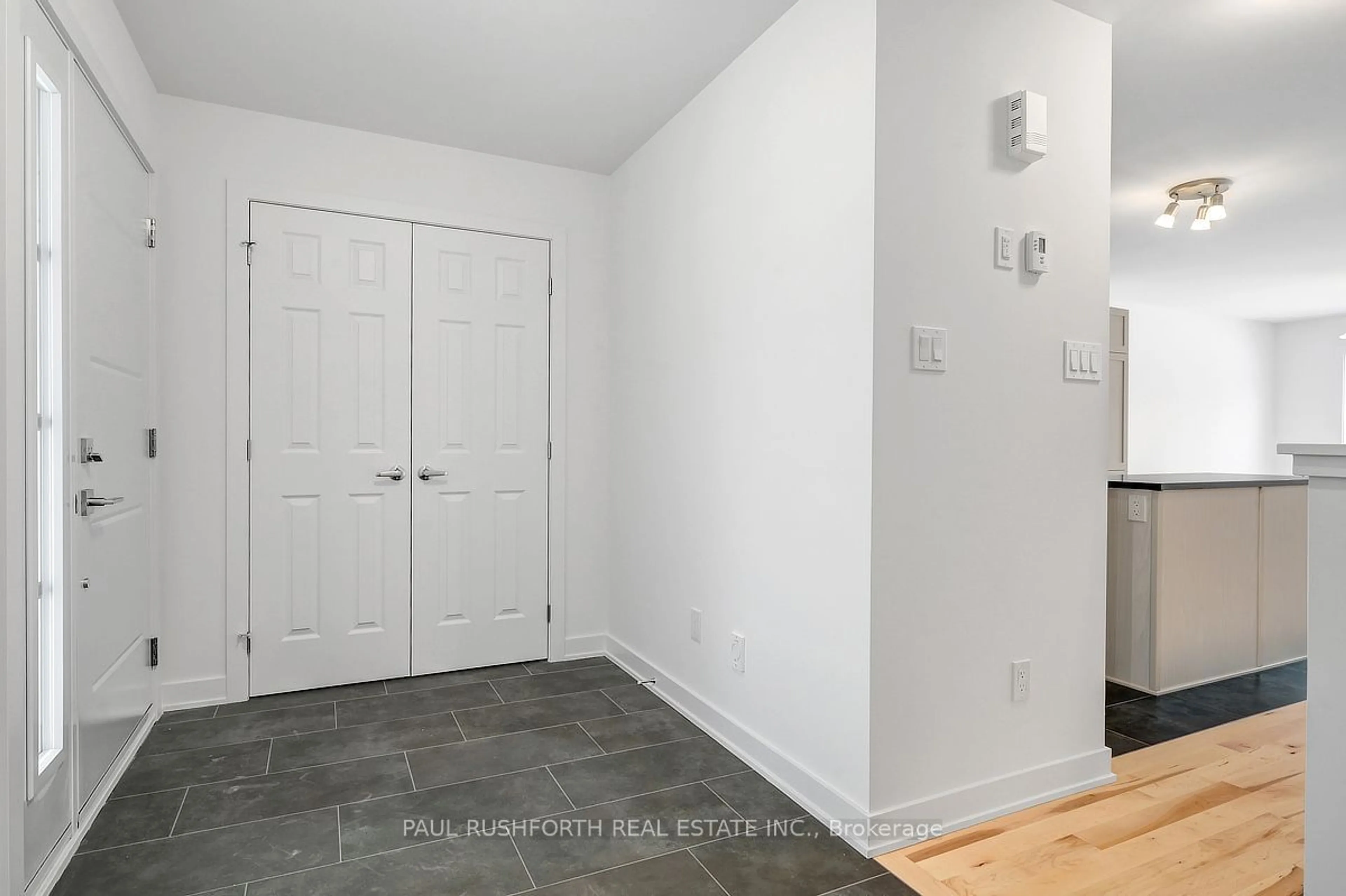 A pic of a room, not visible floor for 193 DARQUISE St, Clarence-Rockland Ontario K4K 0M2