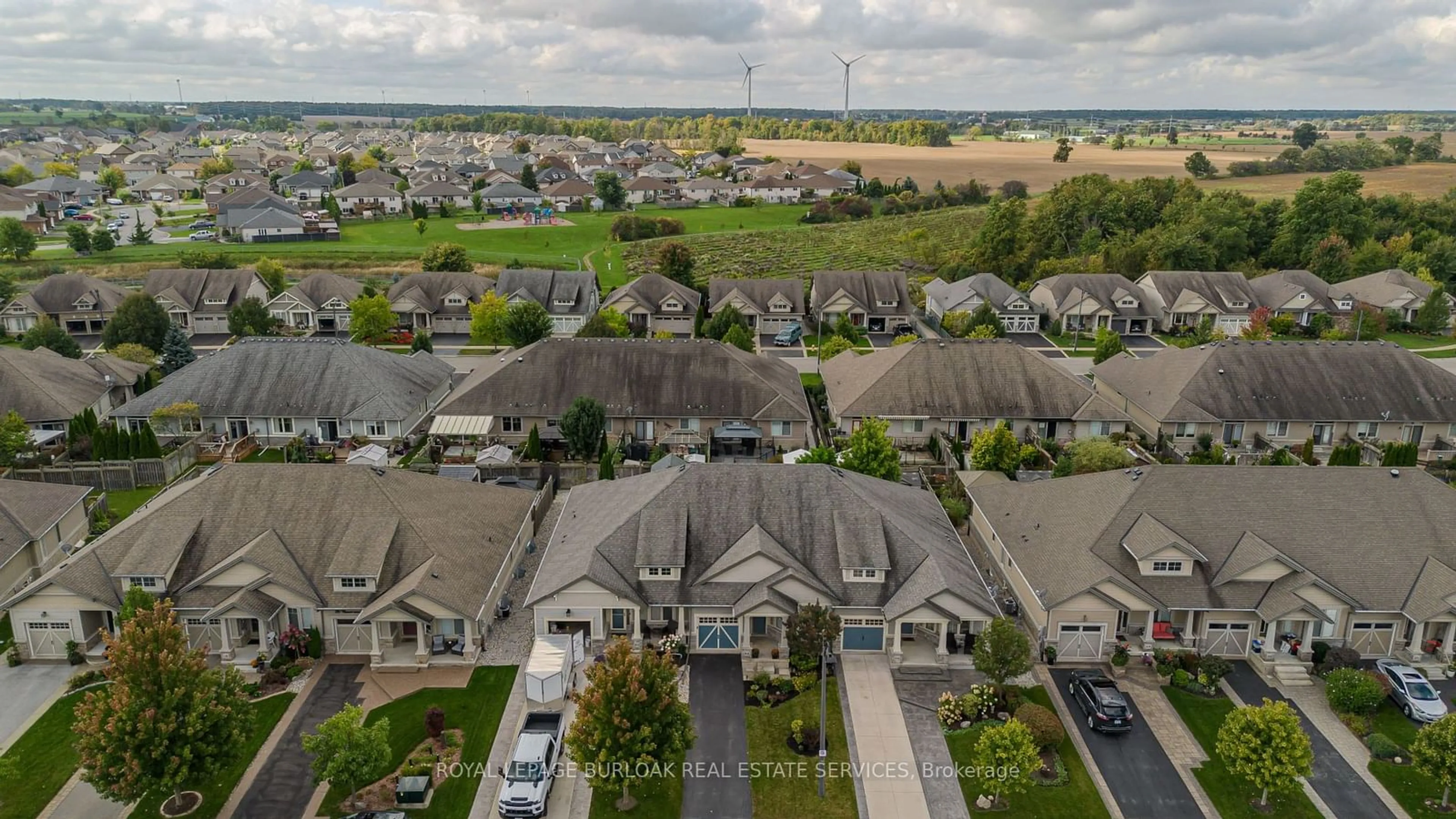 A pic from exterior of the house or condo, the street view for 24 Manorwood Dr, West Lincoln Ontario L0R 2A0