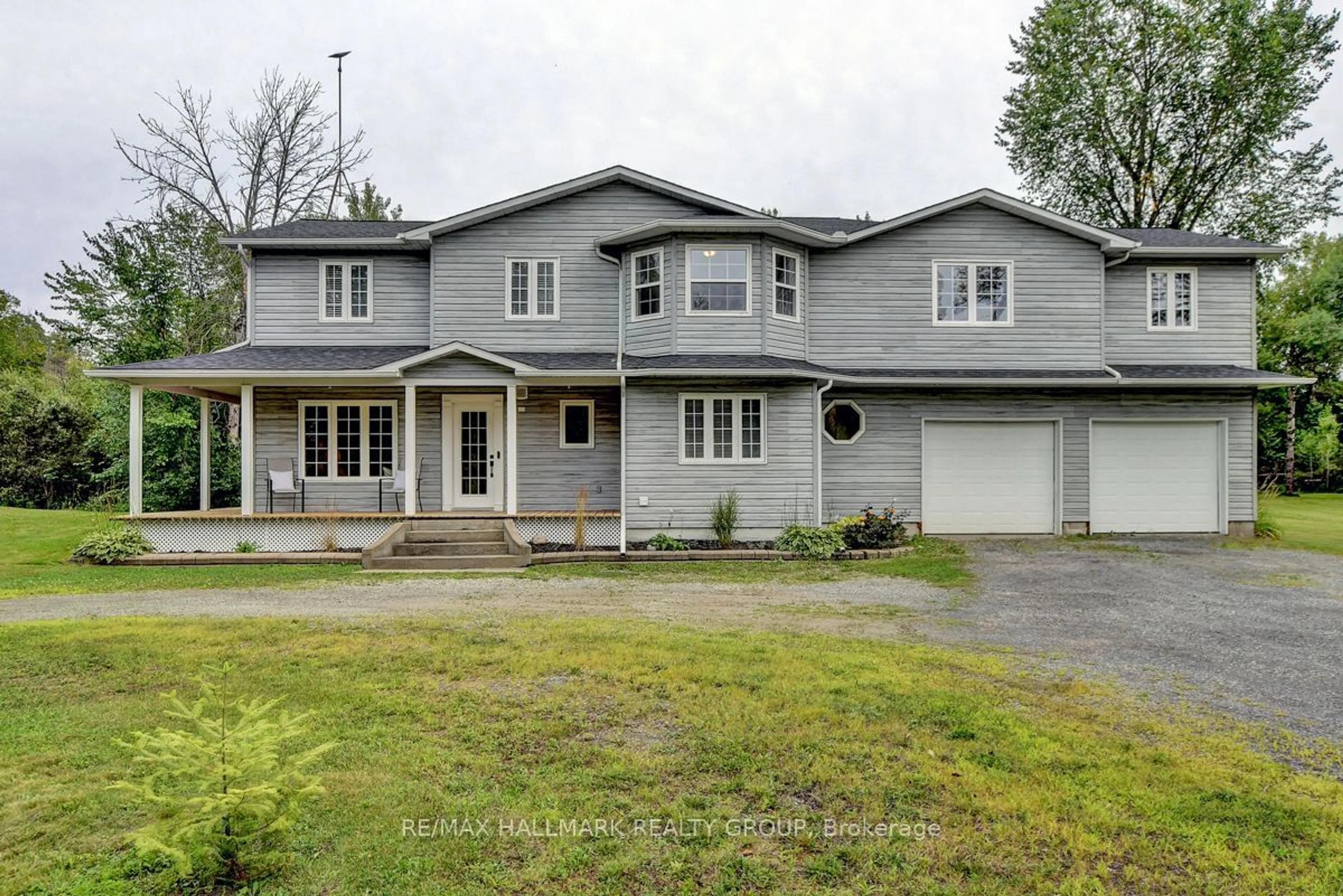 Frontside or backside of a home, the street view for 525 PINERY Rd, Montague Ontario K7A 4S7
