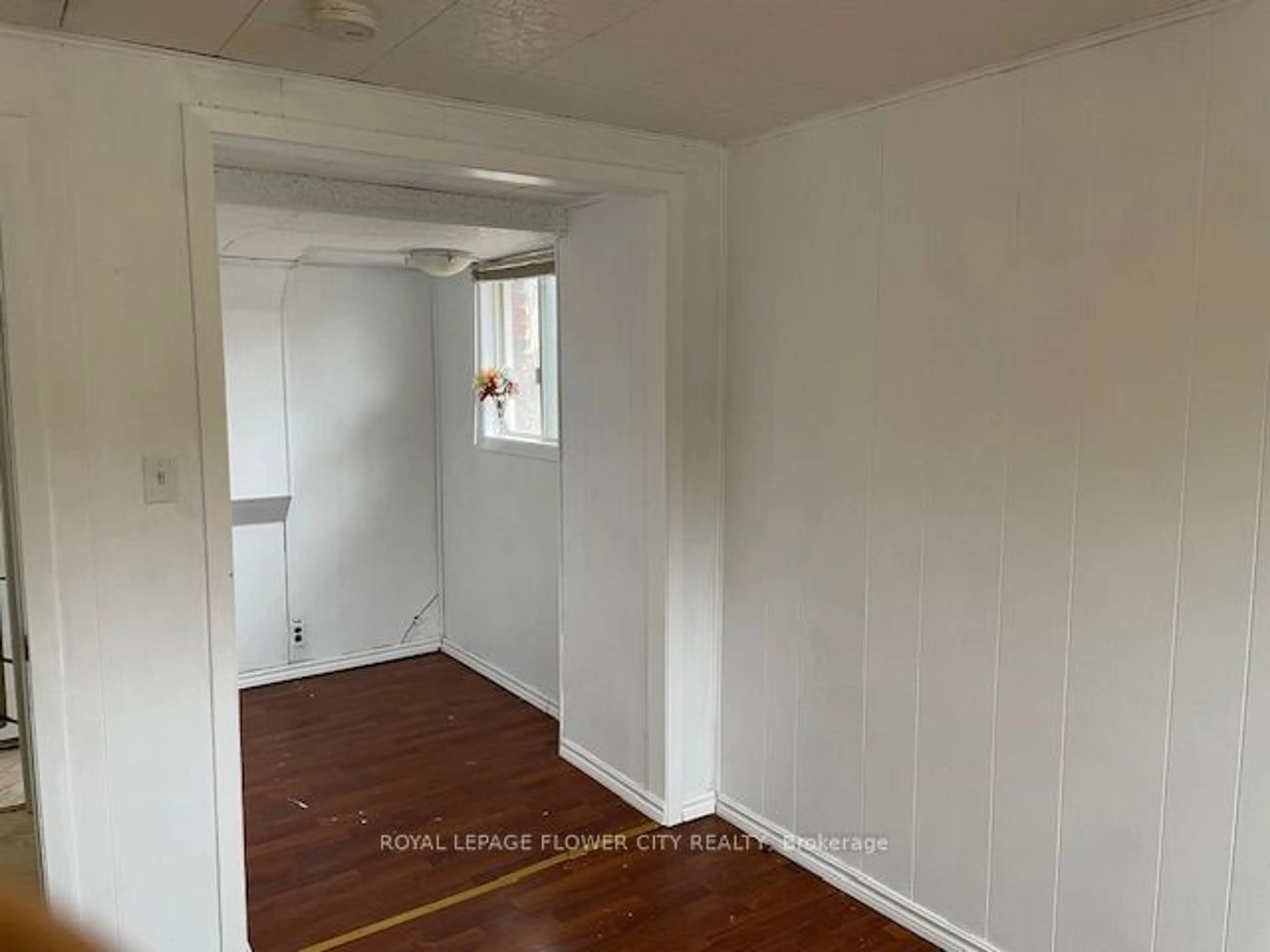 A pic of a room for 62 Champlain Ave, Welland Ontario L3C 2L7