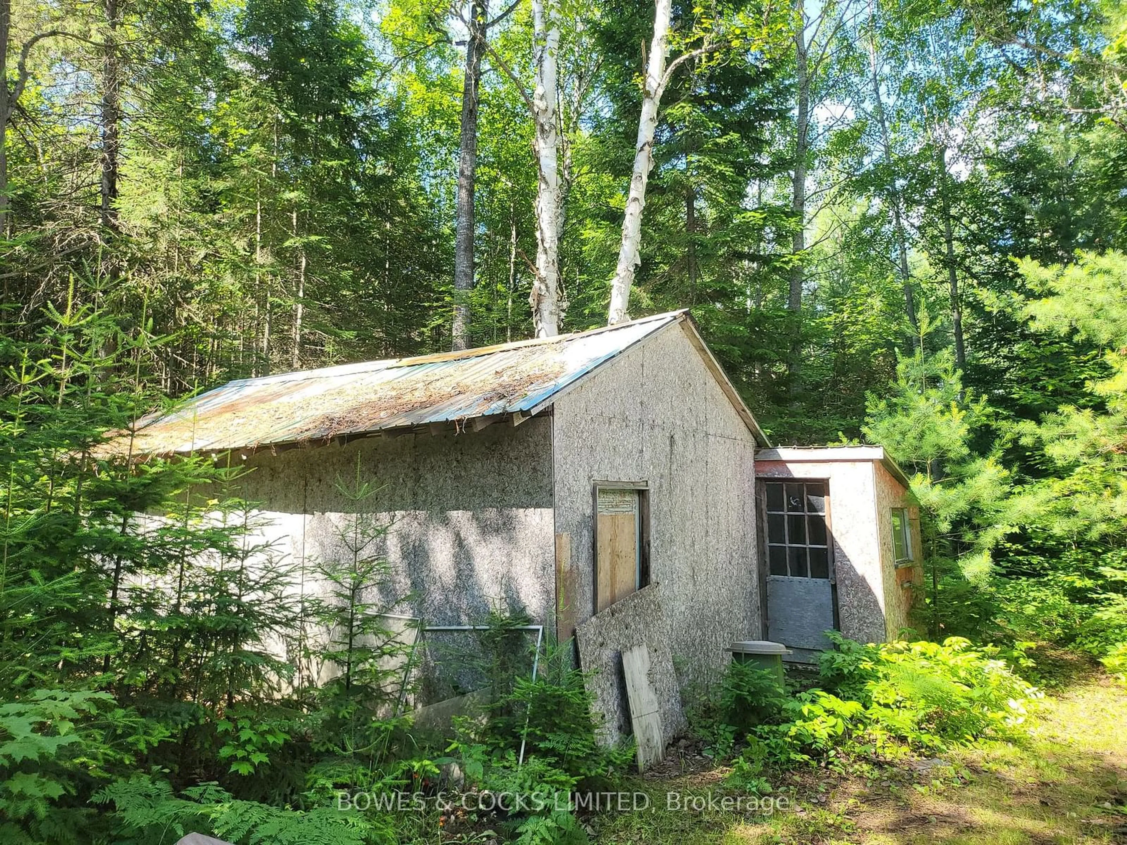 Shed for 24 Robinson Rd, Hastings Highlands Ontario K0L 2S0