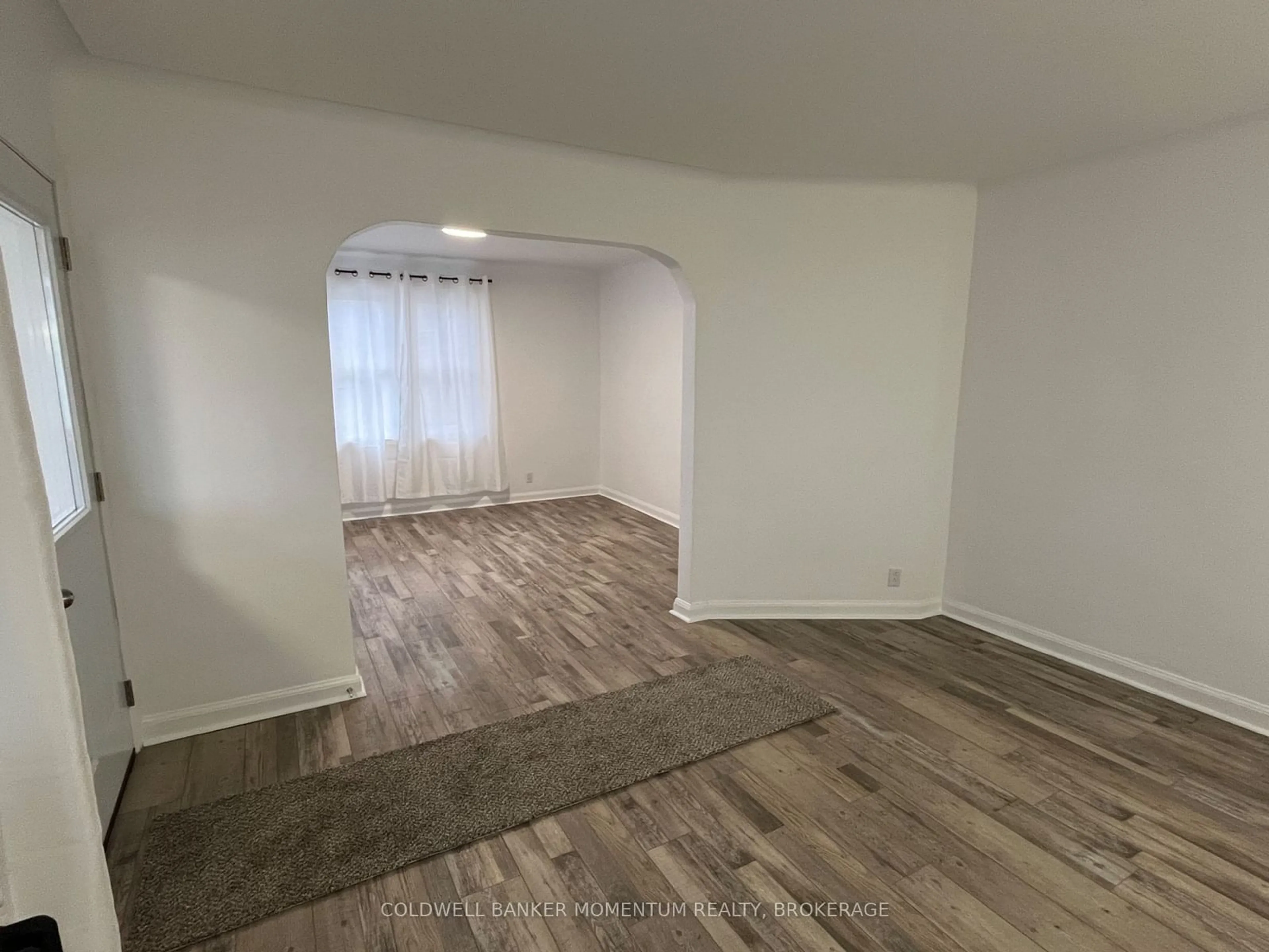 A pic of a room, not visible floor for 267 NIAGARA St, St. Catharines Ontario L2M 5N2