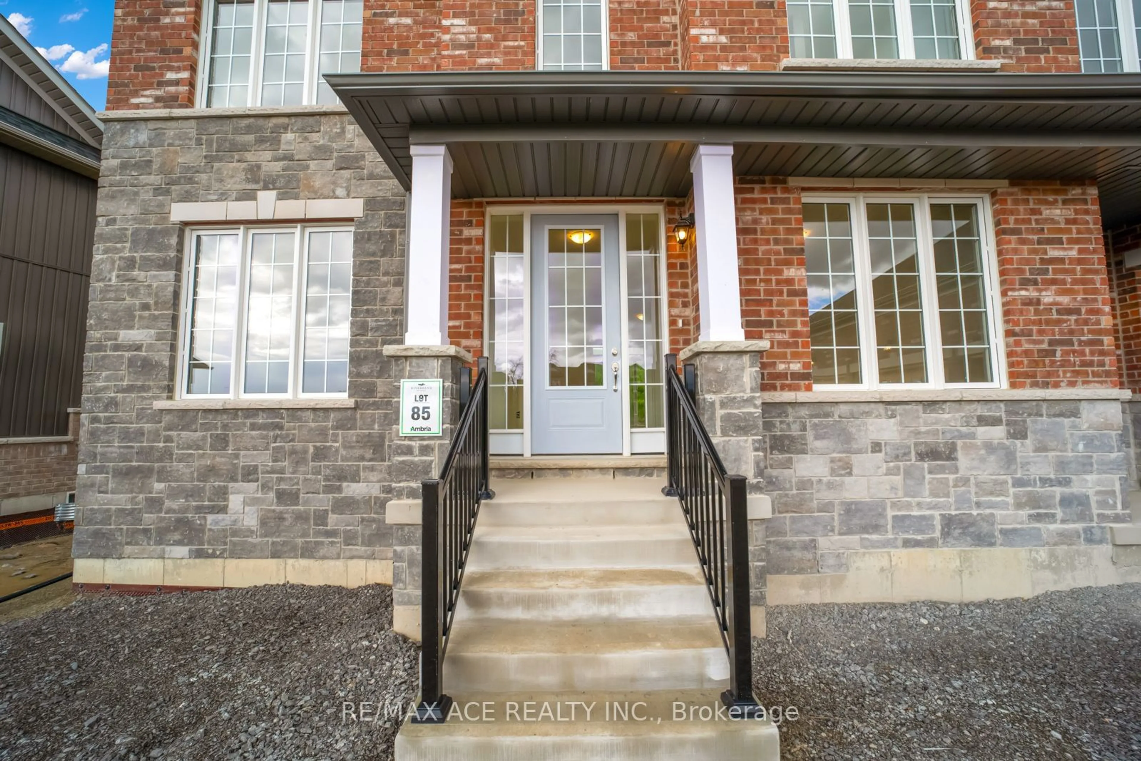 Indoor entryway, ceramic floors for 81 Golden Meadows Dr, Otonabee-South Monaghan Ontario K9J 6Y3