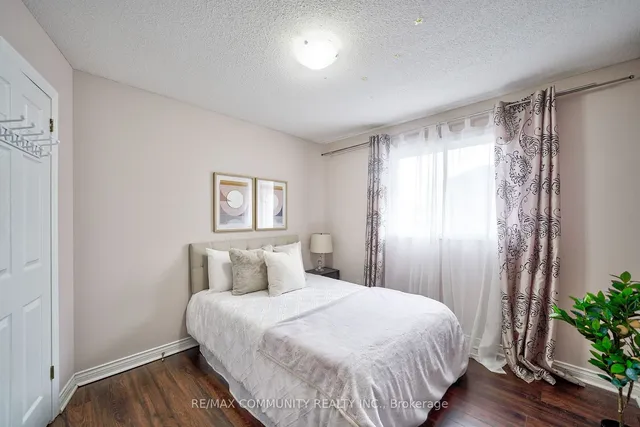 Additional property image - 3 Resolute Dr