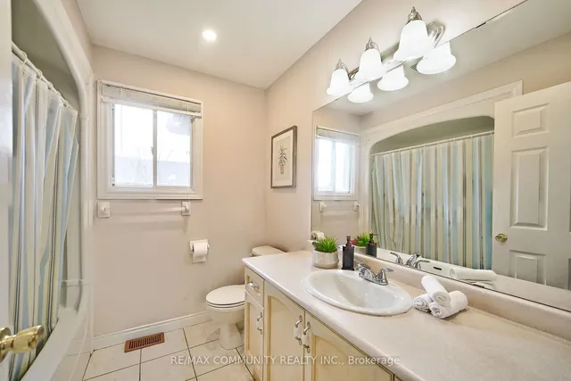 Additional property image - 3 Resolute Dr