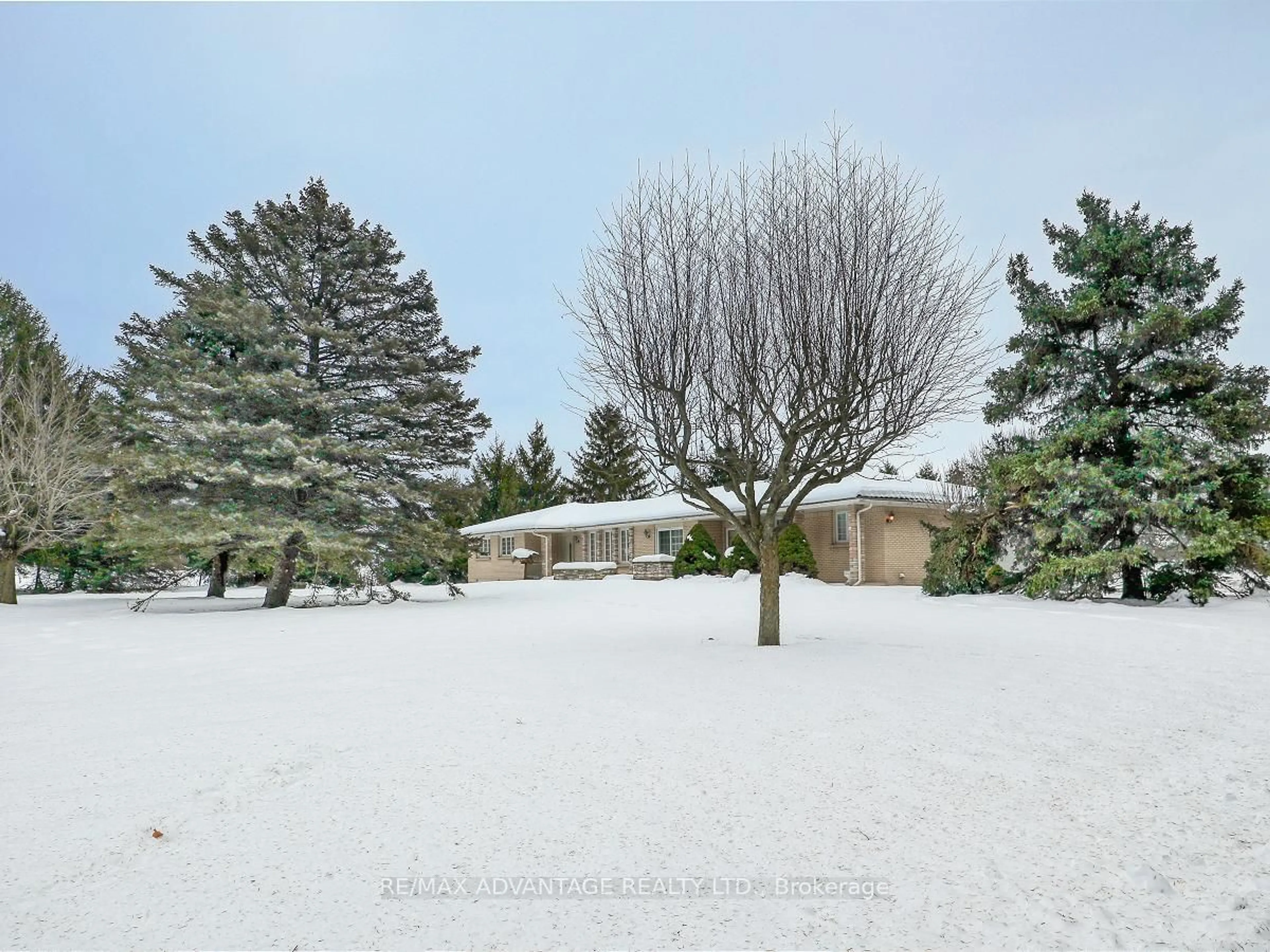 A pic from exterior of the house or condo, the fenced backyard for 2047 Hamilton Rd, London Ontario N6M 1G1