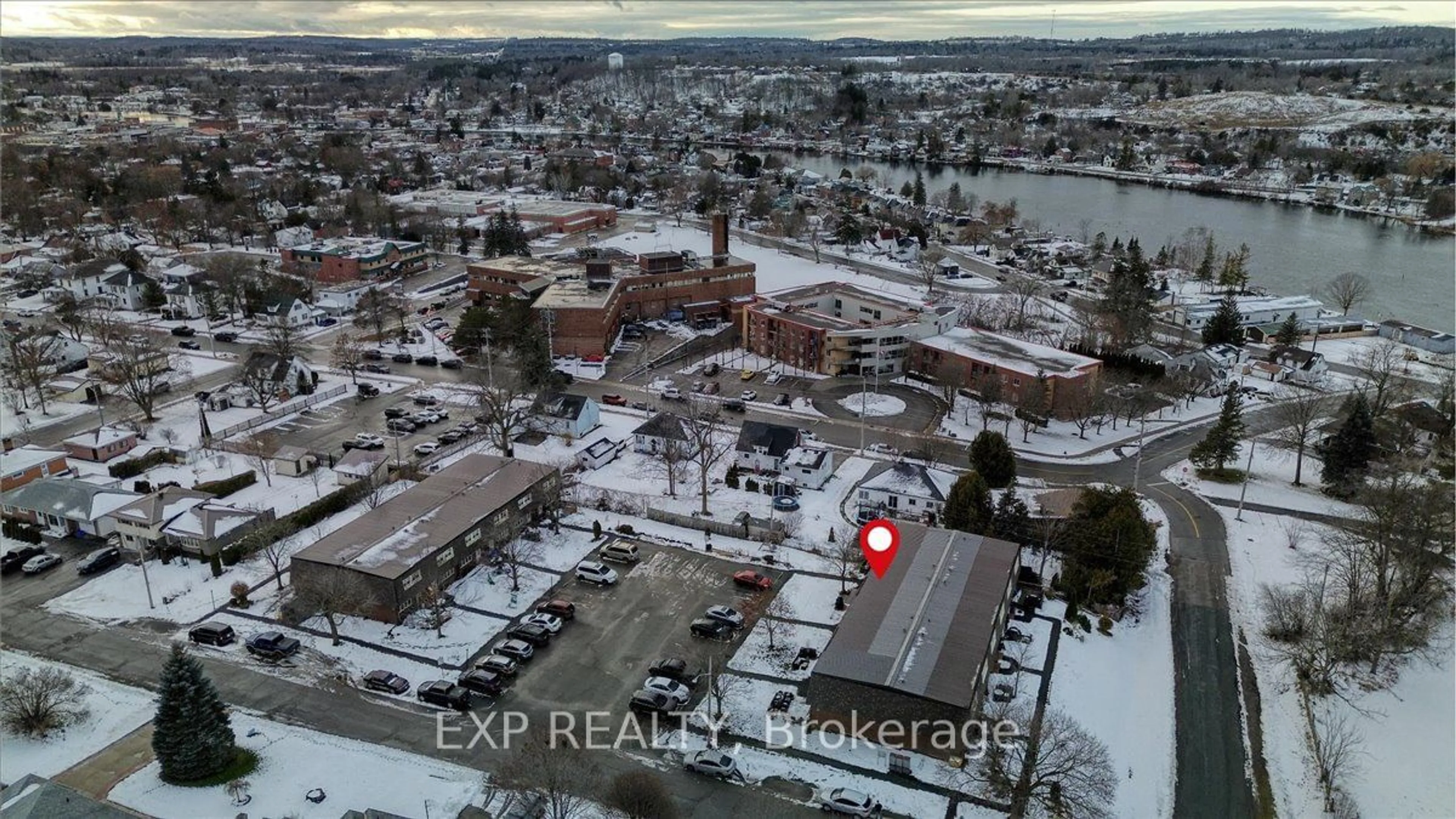 A pic from exterior of the house or condo, the street view for 162 Cromwell St #3B, Trent Hills Ontario K0L 1L0